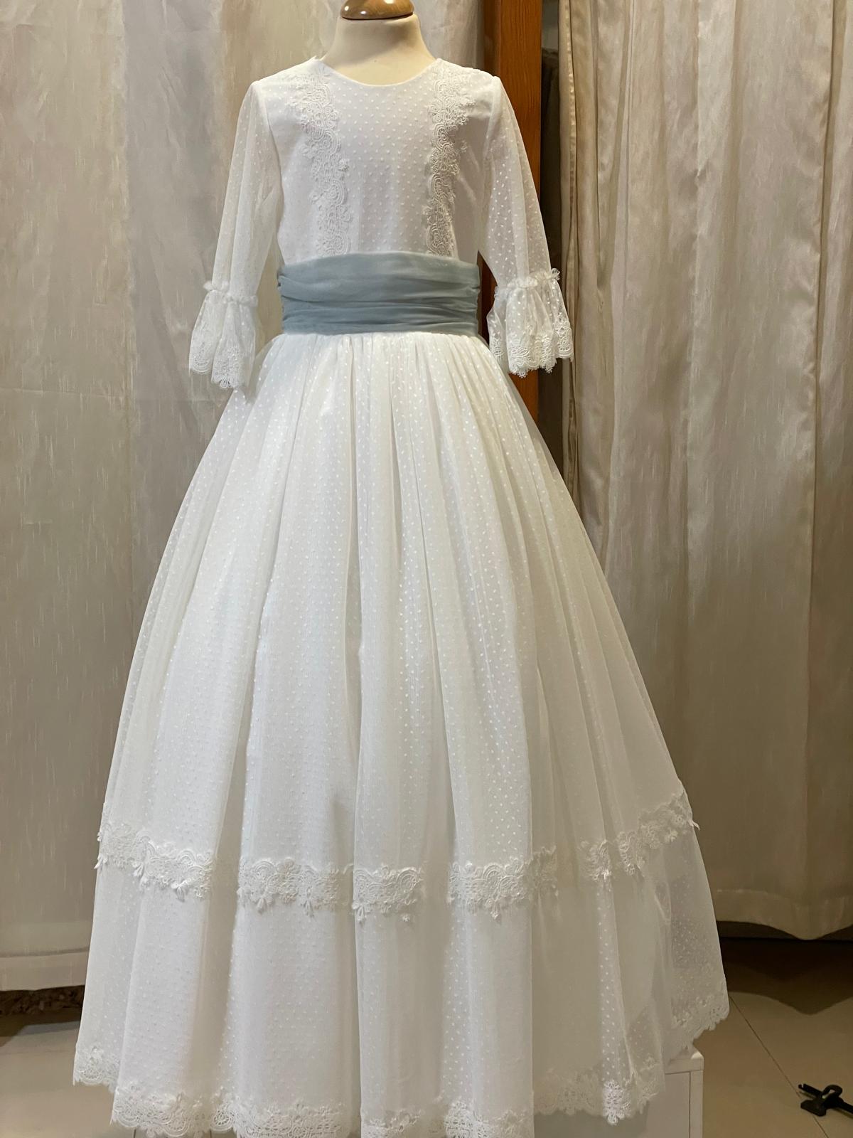 Vestido 5621 talla 9/110 - Imagen 2